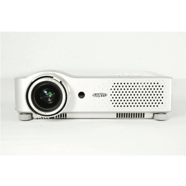 Sanyo PLC-XU87 3LCD 2500 Lumens Projector - 482 Lamp Hours Used | Remote