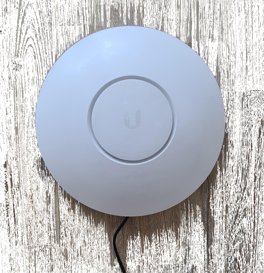 Ubiquiti UniFi UAP-AC-HD Wave 2 MU-MIMO Access Point front view