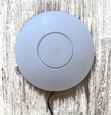 Ubiquiti UniFi UAP-AC-HD Wave 2 MU-MIMO Access Point front view